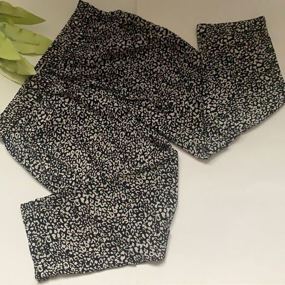 🌸BANANA Republic Pull On Ankle Pants🌸 - Picture 4 of 13